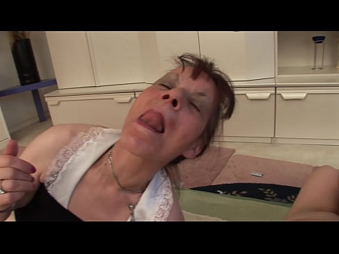 ❤️ De grann ak yon granpapa gen yon triyo ❤ Videyo sèks nan pònografi ht.liporno.ru ❌️❤